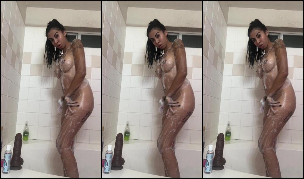 Voyeur Cams, Voyeur, Shower Scenes, BBC, All Natural kinkyjasmine shower masterbation ManyVids