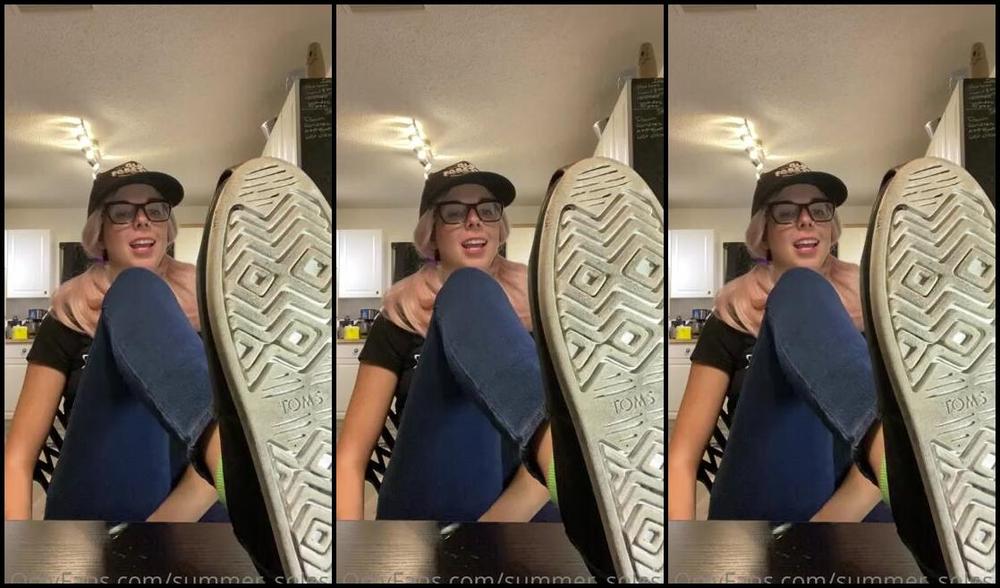 Summer Solesis Nicknamed Summer Solesis Onlyfans Sweaty Sock Removal First Day Back To Work