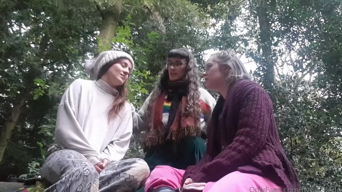 Hypnohedonista If You Go Down To The Woods Today You D Better Not Go Alone It S Far Too Easy To Get L