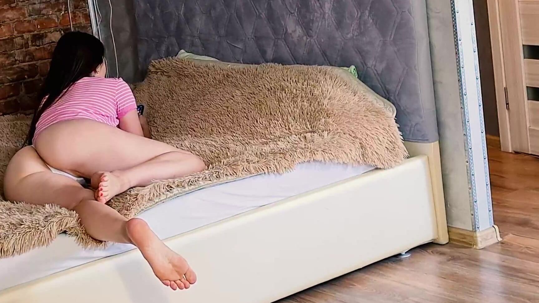 My ex-boyfriend turned out to be a pizza delivery guy, daddy fucked him again, I'm a fool! Pornhub