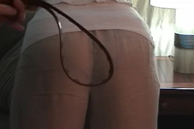 Roxy, SD, amateurspankings AS Roxy Getting Cold Clips4Sale