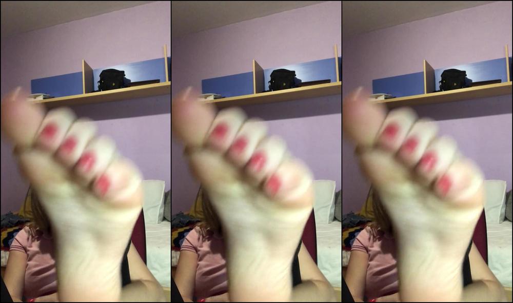 Dianacane New Video Putting Honey In My Feet Do You Want Lo Lick