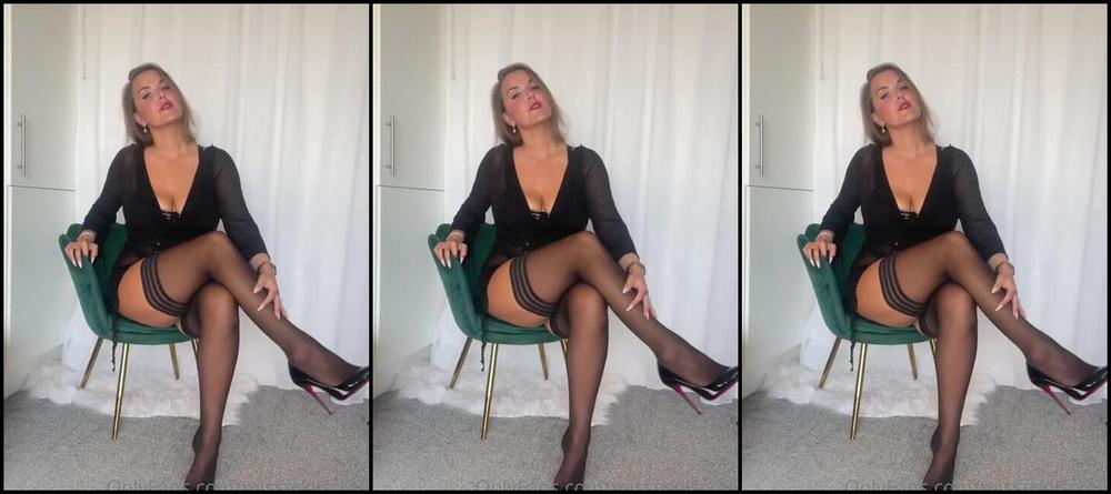 The Queen Of Sole Aka Missesdiscreets Onlyfans Sit And Watch Me Tease You This Morning I Want You Thinking Of Me All Day Ynu