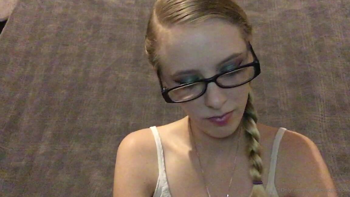 Faecatgoddess Winter Leg Love