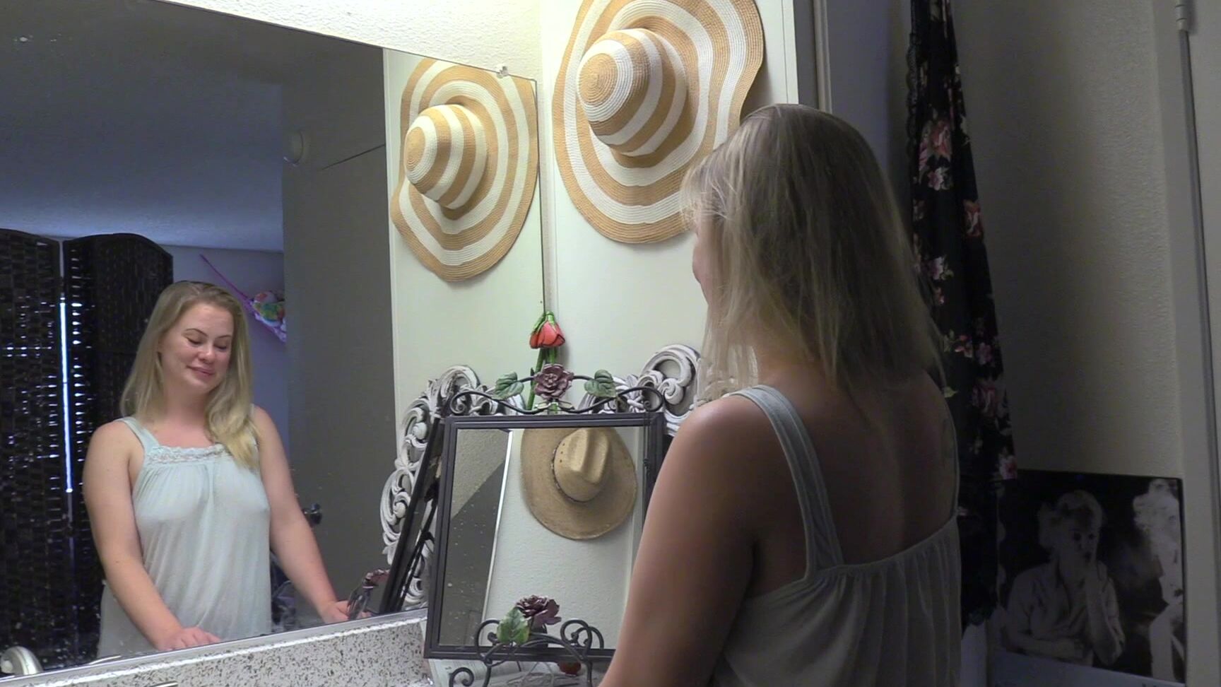 SenttoBedSR Clips4Sale