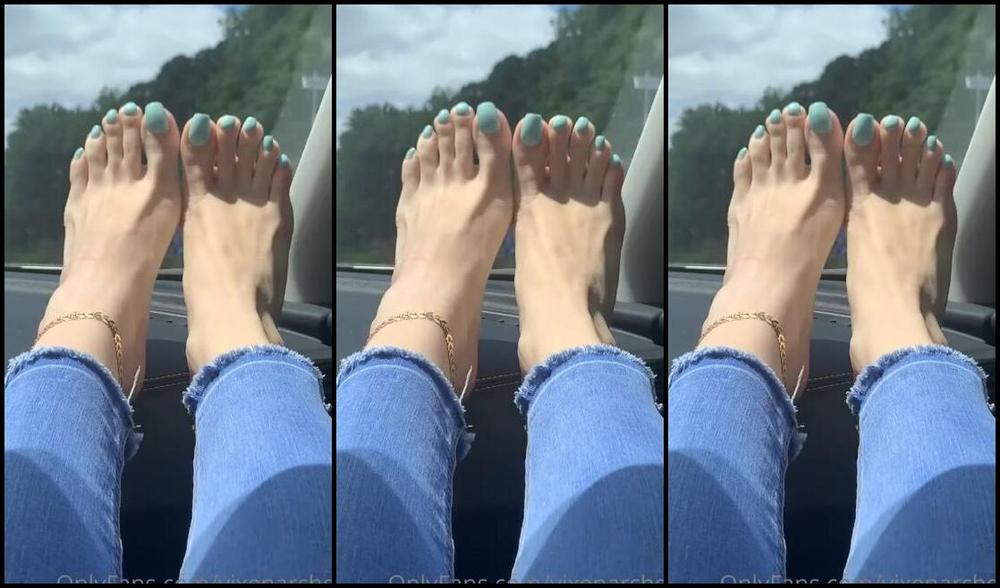 Vixenarches Onlyfans Would You Be Distracted By These Beautiful Feet While Driving