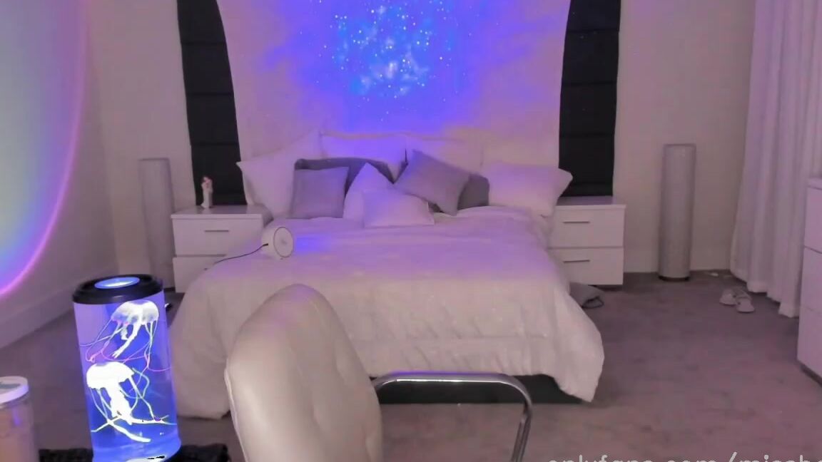 Missbella Onlyfans Stream Started At 07072022 0309