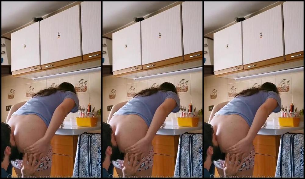 Emily Maxemilweber Nicknamed Maxemilweber 04 24 2023 Onlyfans Video Also This Morning My Slave Ate My Farts