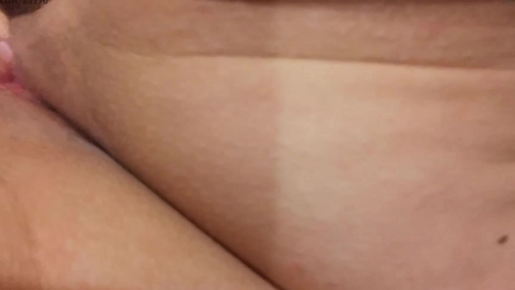 Booty U Look How Wet I Get