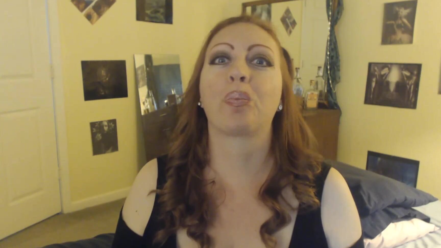 Josie Girl When I Pop You Stop