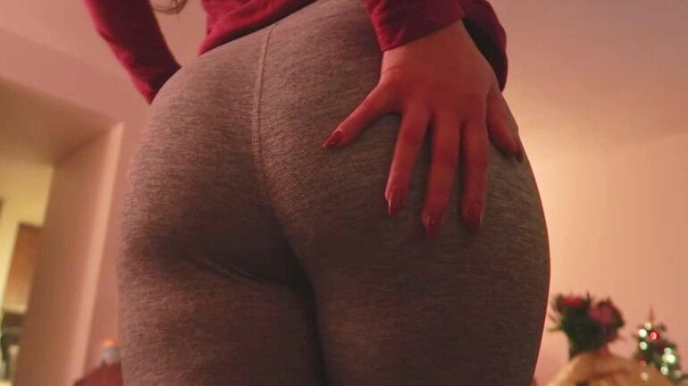 Pretty Bambi Farting At My Friends House