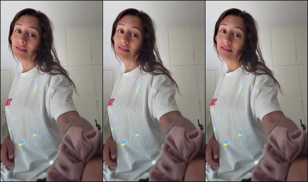 Fetishemmabff 3530903511 10 20 2024 I Really Cant Stop Wearing This Shirt Lmao And I Havent Even Watched Scarface