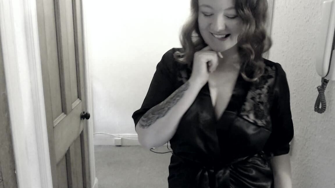 Big Boobs, Erotic Nude, POV, Role Play, Striptease xxcurvycleoxx pizza delivery part 1 ManyVids