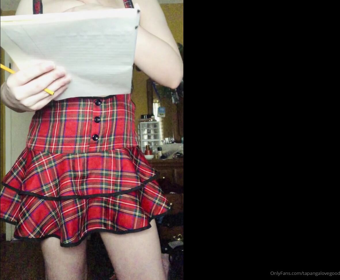 Tapangalovegood Mmmm Sexy Schoolgirl Ready To Get Those Better Grades