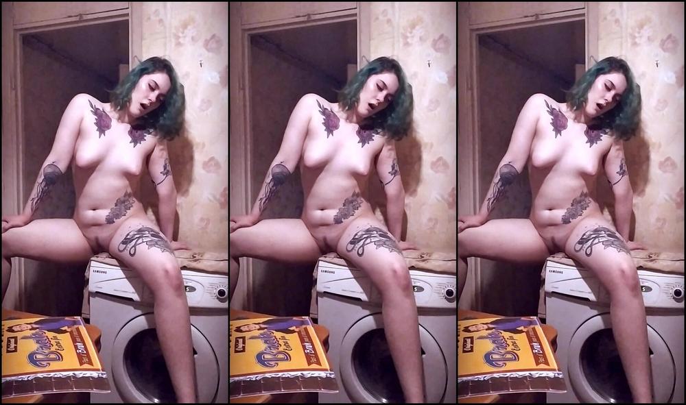 Amateur Solo, Masturbation, Masturbation Games, Solo Female, Tattoos stacymoon anything can be a sex toy ManyVids