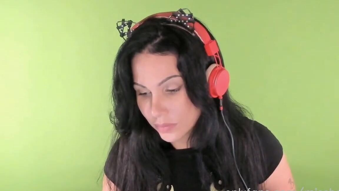 Missbella Onlyfans Curiosities About The M Ovie Central Station And Sweet Asmr Camping At The Beach