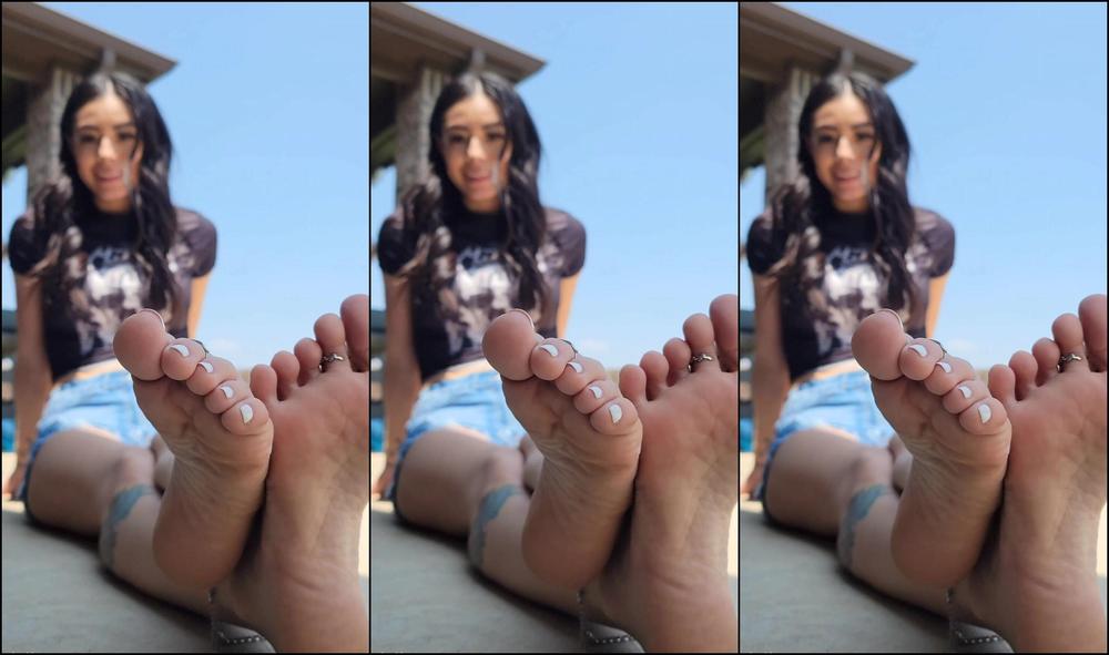 Cookiesbby Just Keeping You Obsessed With My Plump Soles