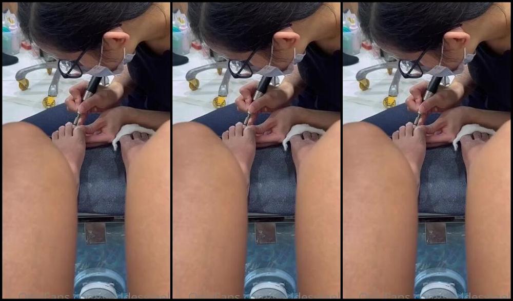 Goddess Nova Nicknamed Goddessnova 09 24 2022 Onlyfans Video Bday Pedi Finally Someone Was Useful