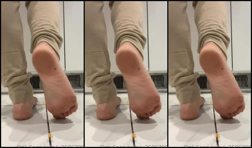 Queen1991 Nicknamed Queen9999111 Foot Fetish 07 01 2021 Onlyfans Video Trample Trample Cx