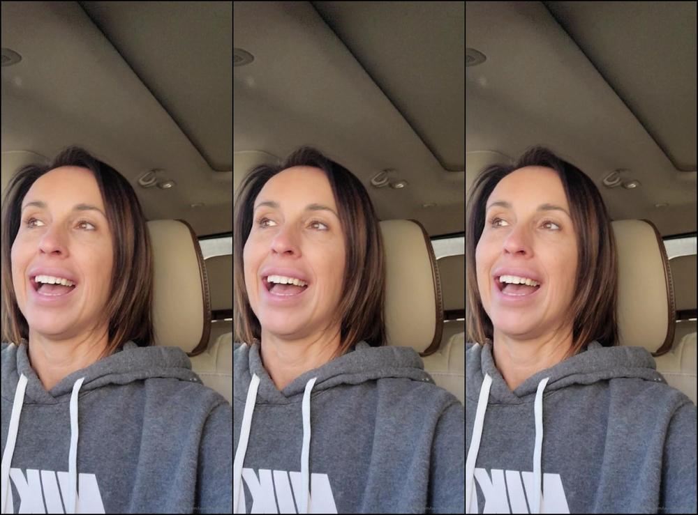 Laurenthegaqueen For Those Who Enjoy My Goofy Side And Horrible Singing Lol If You Really Want A Show A