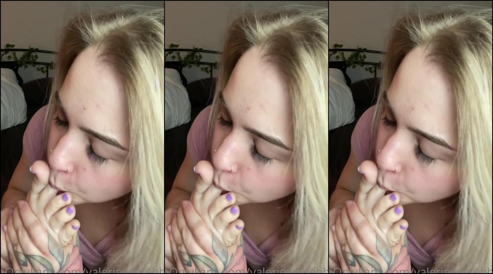 Valeriewhitebby Sucking My Cute Toes
