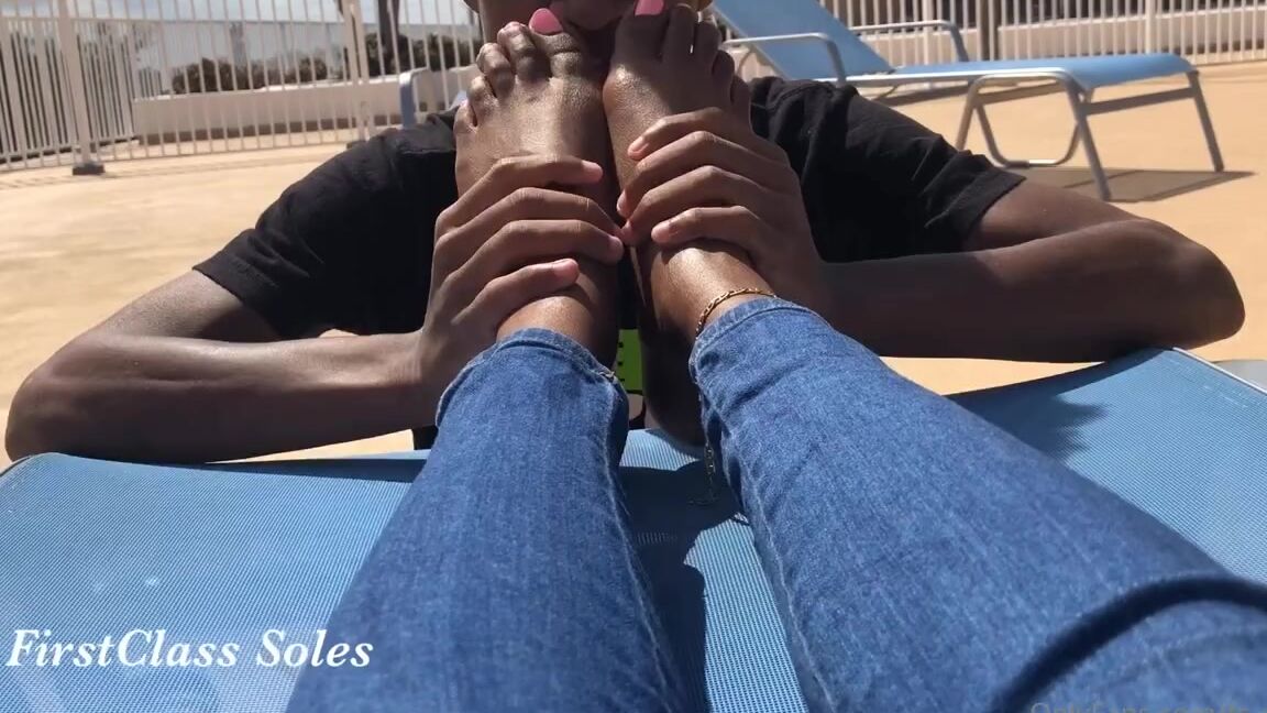 Firstclasssoles Aka Fc Soles Onlyfans 07 28 2022 Shay Toe Sucking Ignore Fineasssoles