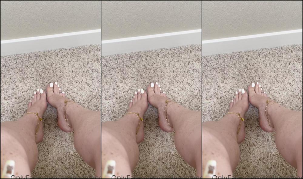 Goddessfendi 2241769669 10 08 2021 Can You Resist My Pretty White Toes
