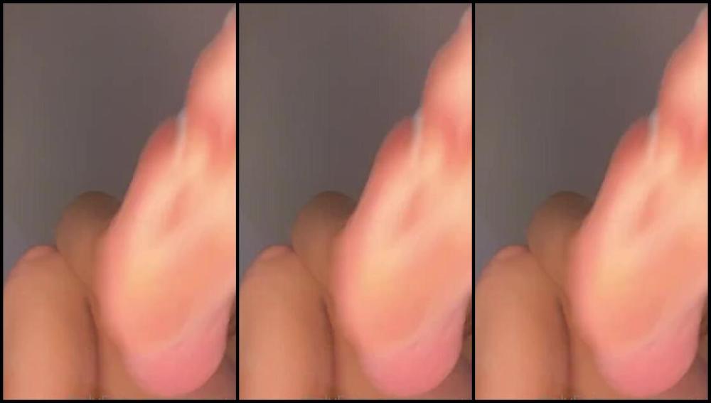 Goddessjvu Onlyfans Povyou Re Looking Up At Me Getting A Hard Stomping Both Feet Feeling The Force