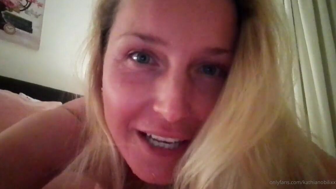 Kathianobilixx Findom 02 11 2019 Onlyfans Video Stripping For You To Make You Nice Qm