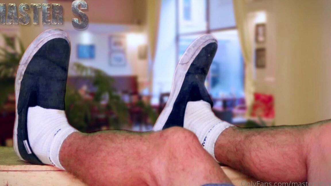 Brfootmodel 718884136 08 17 2020 Stomp Little Cake Masters Cashmaster Superfeet Brazilianfeet Feetfetish Solo Socks Dirtysocks Footslave Slave Licker Sinkysocks Harrypotter Cinema