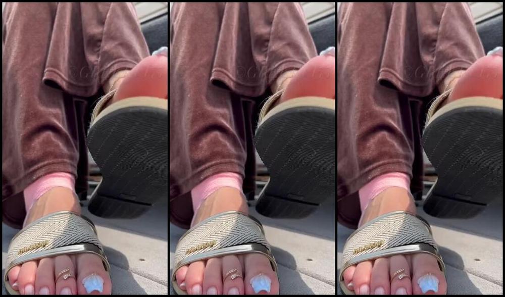 Greek Goddess Li Aka Greekli77 07 28 2024 Onlyfans Video Ive Been Dying To Take My Feet Out Of These Sandals All Morning And Its Only