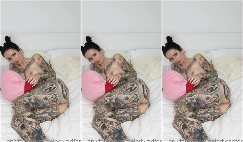 Melodyradford Watch Me Being Naked And Shy Showing My Body Watchers Will Love This