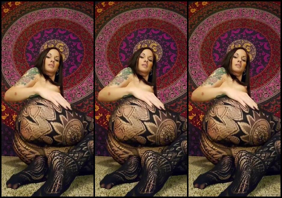 Mssjada Nicknamed Mssjada Onlyfans These Pantyhose Have A Really Cool Pattern They Dont Leave Much To The Imagination 9 Pictures 10