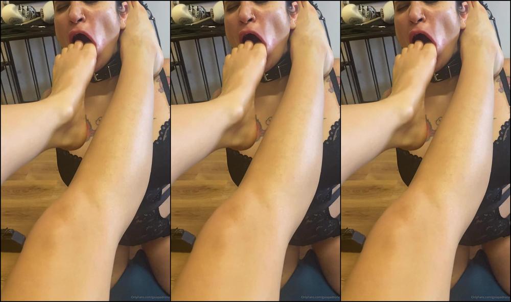 Mistress Gaia Footgagging