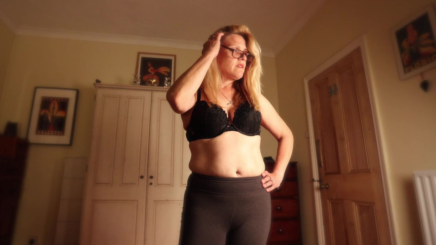 Ladyarbella Stepmom Pees In Leggings For Son