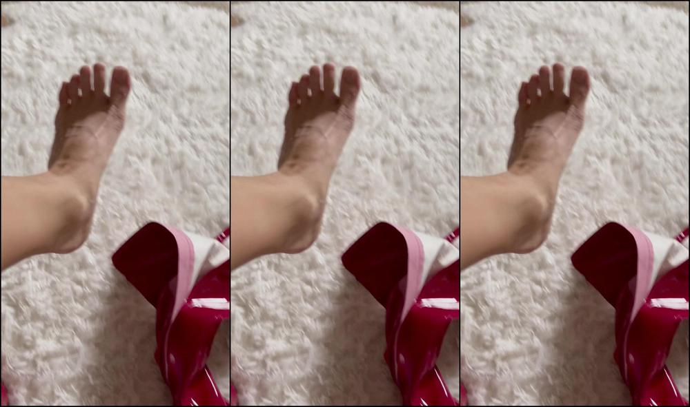 Princess Amber 2021 10 11 2244190836