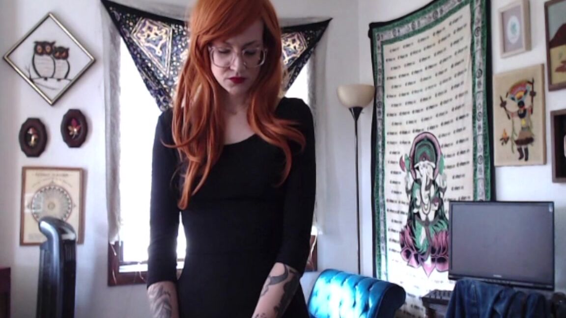 Lexi Dollface Fuck The Pain Away