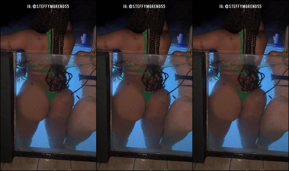 Steffymoreno 2849905230 04 25 2023 Anybody Around Here Need Pool Window Cleaners If So Call Us Alguien Por Aqu