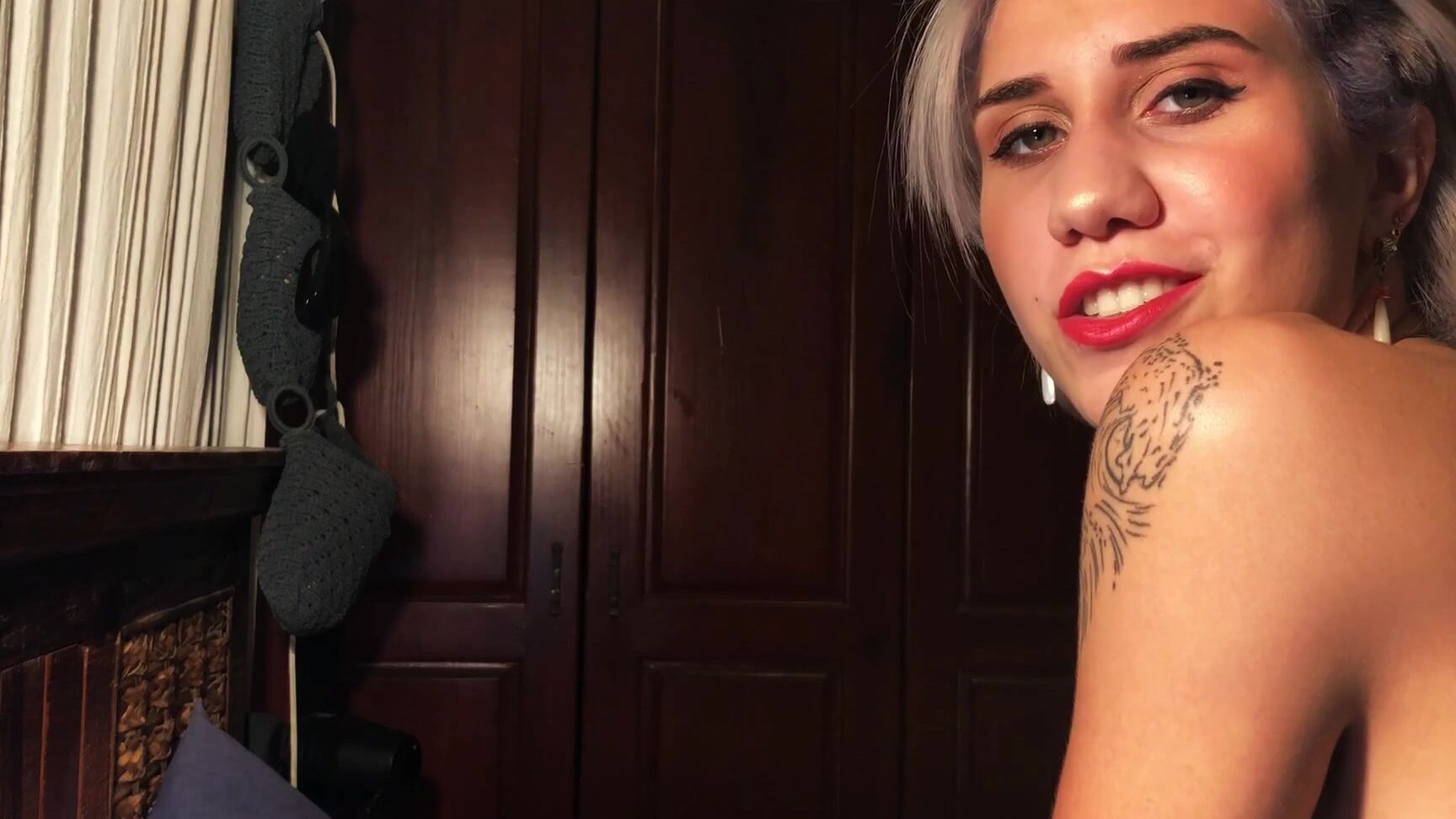 Stellavendetta Slave To My Ass In Leggings