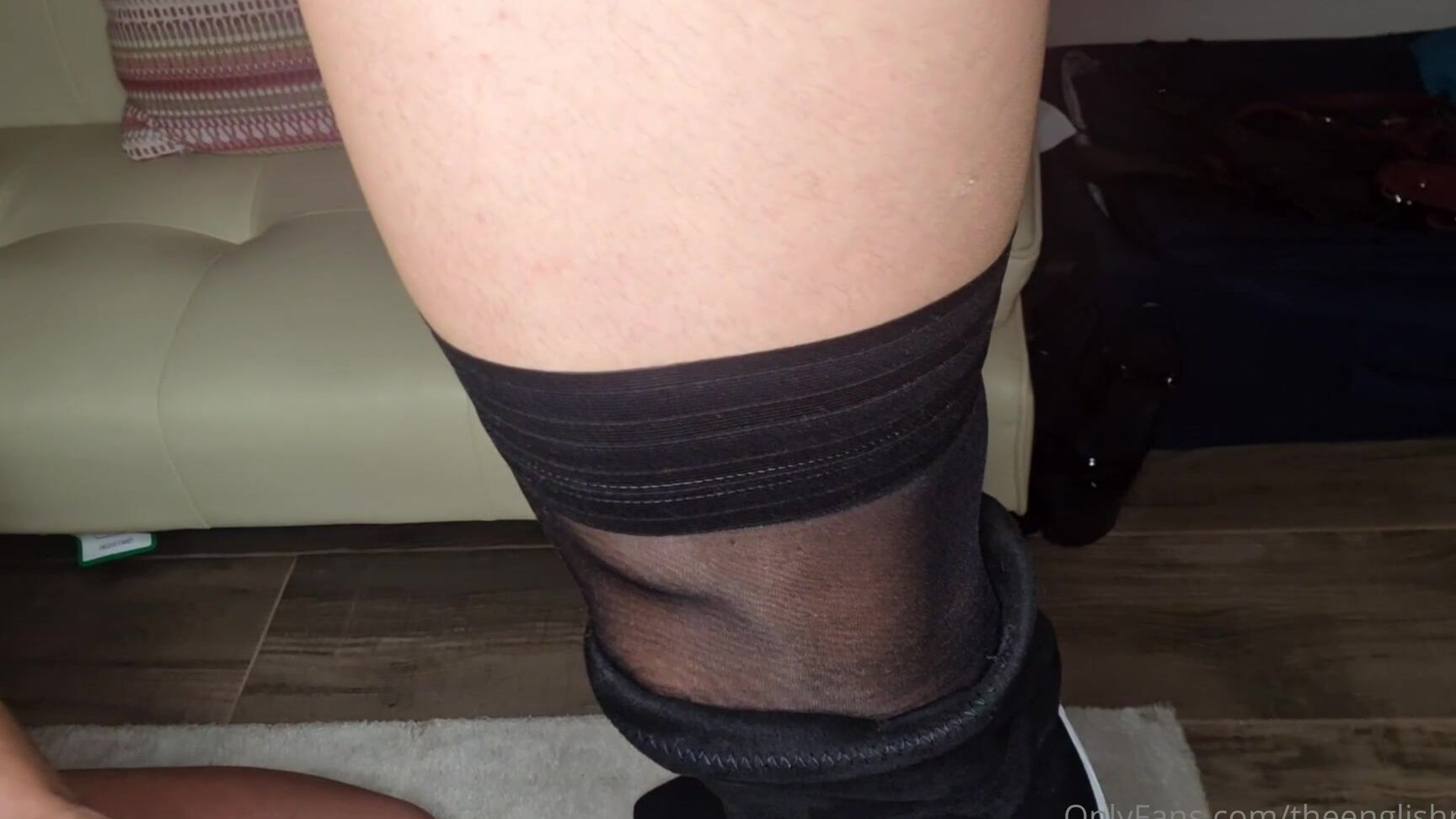 Theenglishrose I Just Love When Guys Dress Up Like A Sissy And Let Me Milk Their Little Cocks Into My Mou