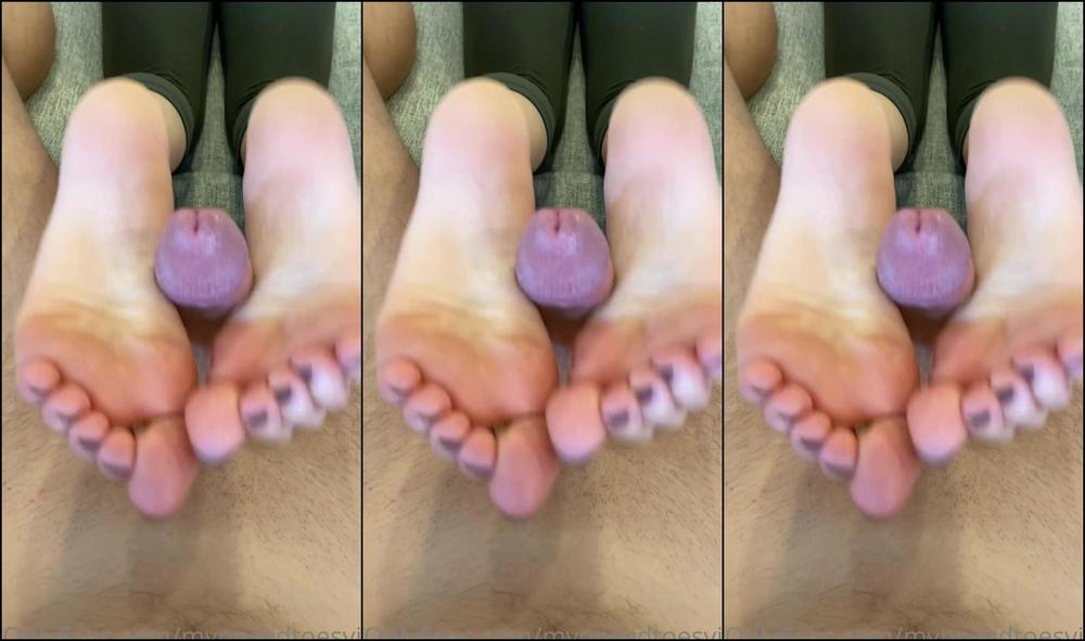 Myposedtoesvip Who Loves A Reverse Footjob Do We Have Any
