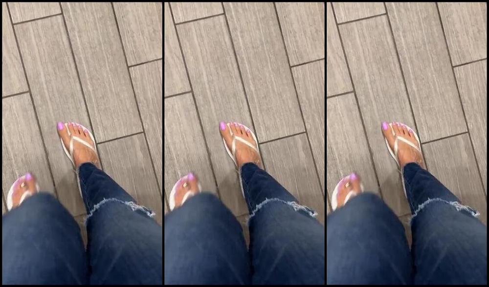 Goddess Pussyfoot Aka U186296307 Onlyfans Pool Day 2 Sin