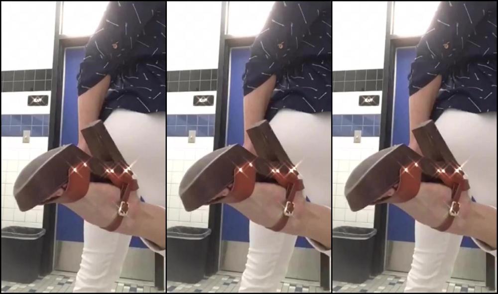 Bbcslutwife4U2 Posing Anal Probe 04