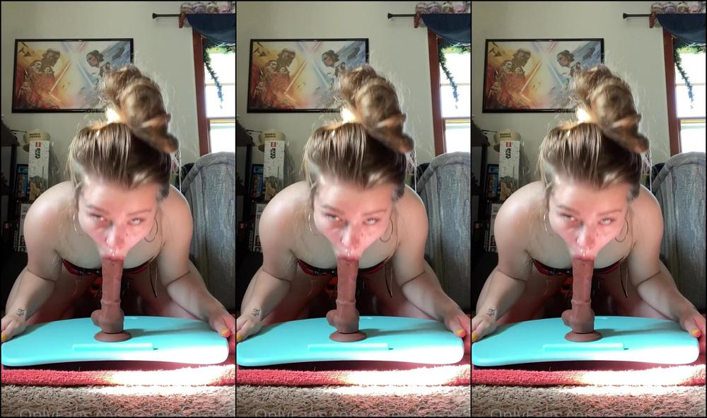 Queen Egirl Riding It In My New Outfit