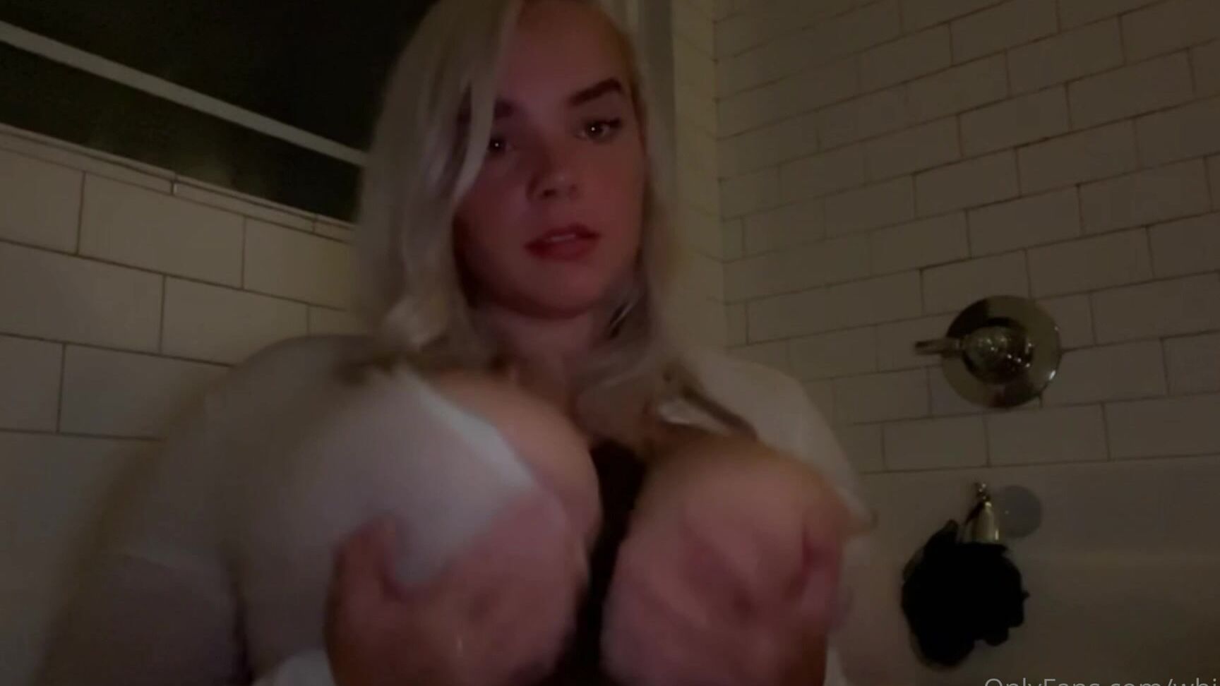 Whiptrax 2481375232 06 08 2022 339224200