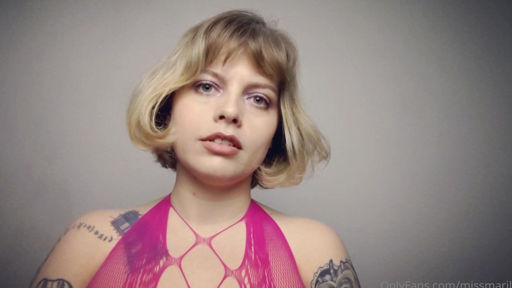 Missmarilynxx Yet Another Cuckold Worship Custom Clip I Find It Funny How I Get Asked For Such Similar