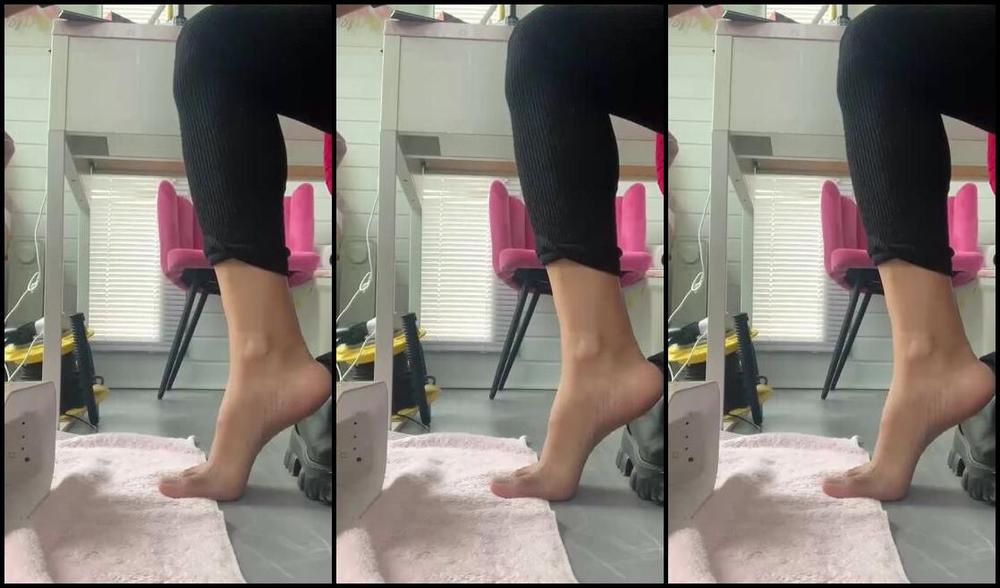 Fleek Feet Aka Herfeetonfleek Onlyfans Stream Started At 05102023 0909 Am Pedi Day