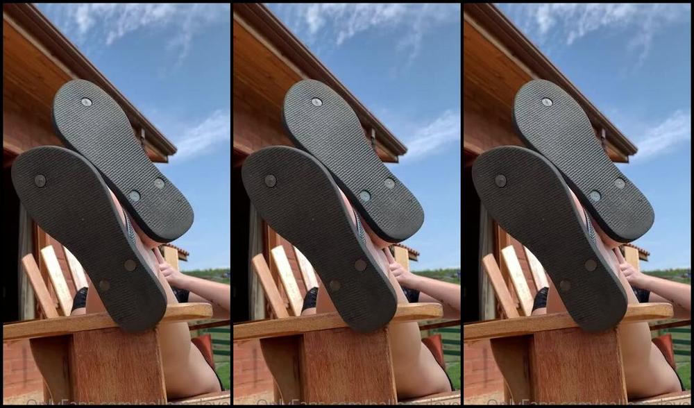 Palloma Lovely Nicknamed Pallomalovely 10 10 2022 Onlyfans Video Aos Que Chegaram Agora Esse E O Meu Pezinho Te Dando Boas Vindas Aos Que