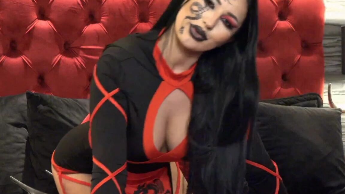 Evemartini Hot Ninja Girl Took A Hostage And Gave Him A Countdown Cum