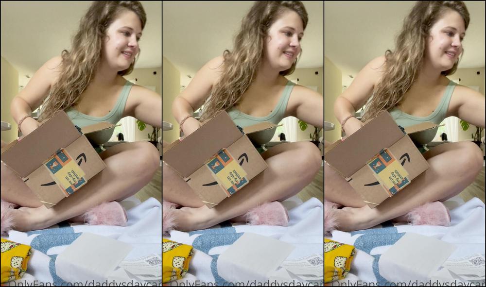 daddysdaycare-25-05-2021-2118768318-thank-you-to-everyone-who-sent-me-a-birthday-present-the-cats-are-enjoying-the-packaging